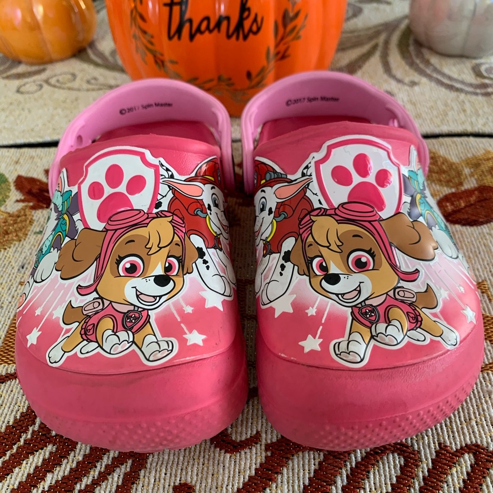 Paw patrol crocs size 10c